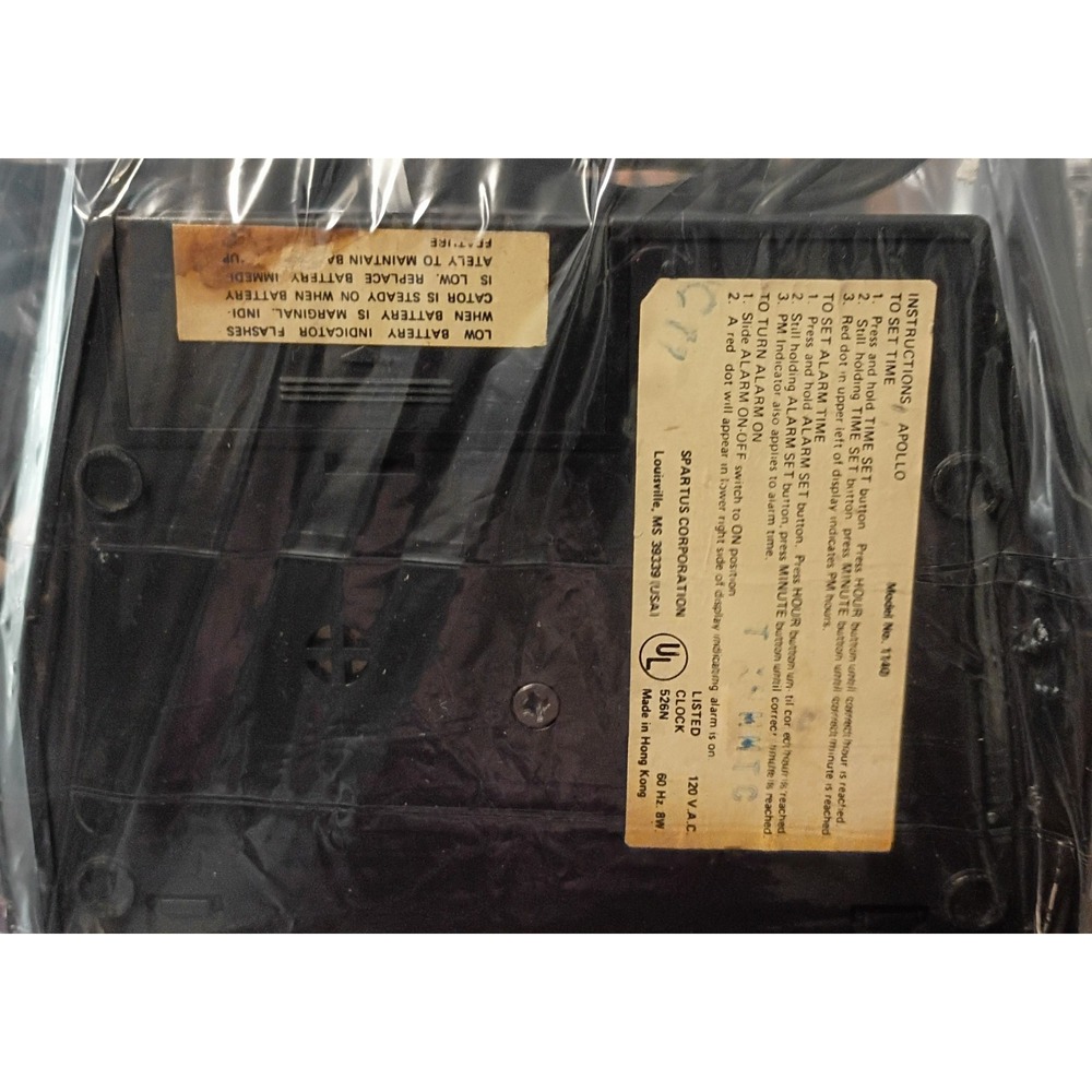 Working Vintage Spartus Digital Alarm Clock Model‎ 1140 Faux Wood - Picture 11 of 11